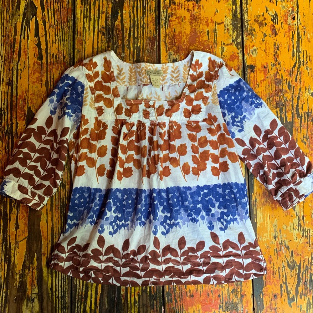5 for $25 Art and Soul tunic